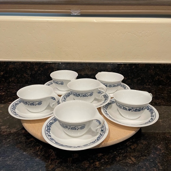 Corelle by Corning - old town Tea Cup and Saucer Plate Blue Pattern - Picture 2 of 7